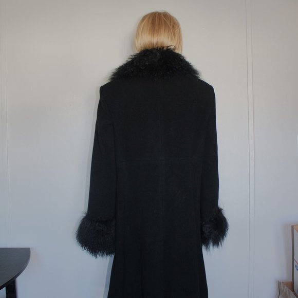 #440 Lambswool/Mongolian fur coat - Picture 3 of 7